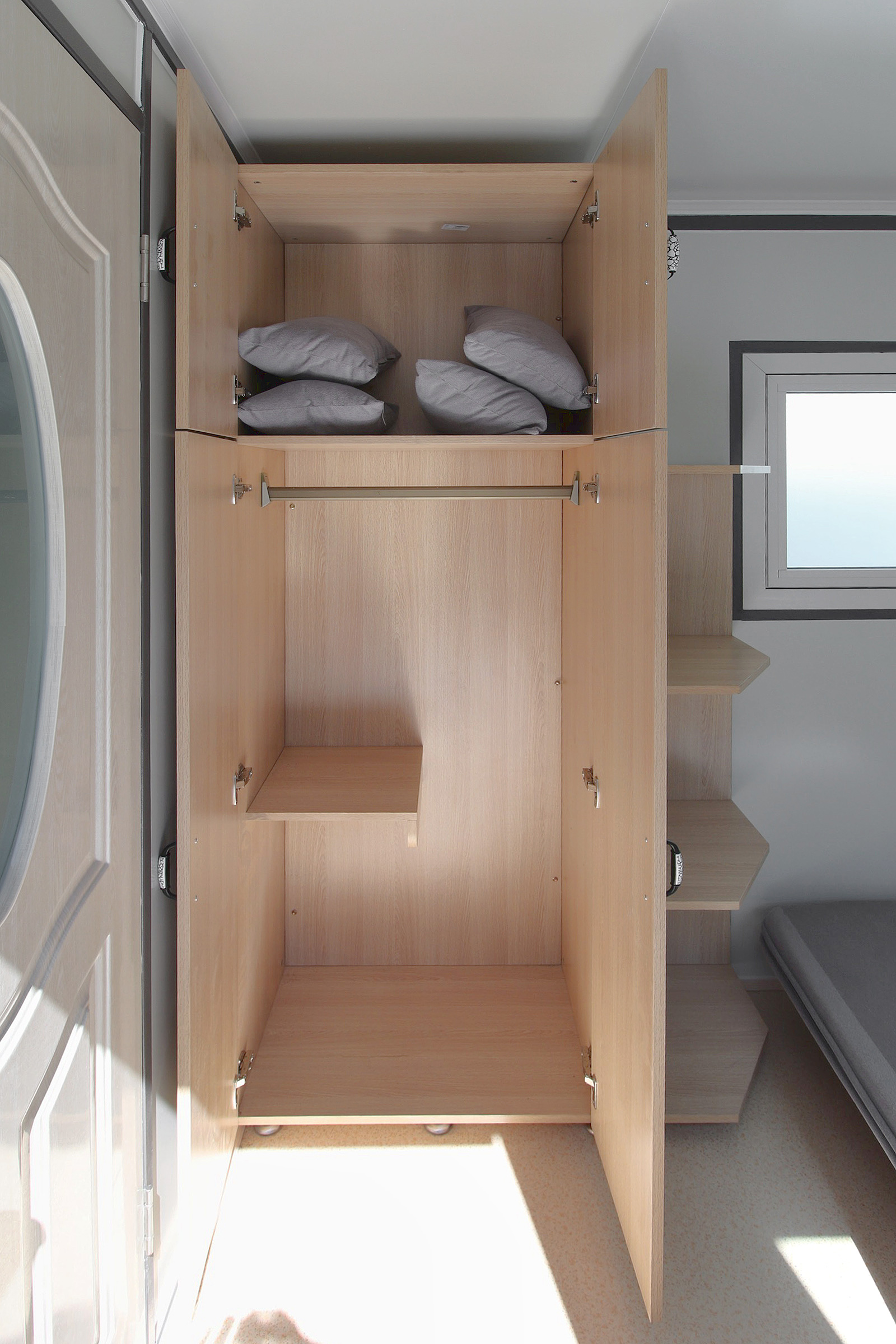 M&B | Modular Housing Pod - Cornex Storage