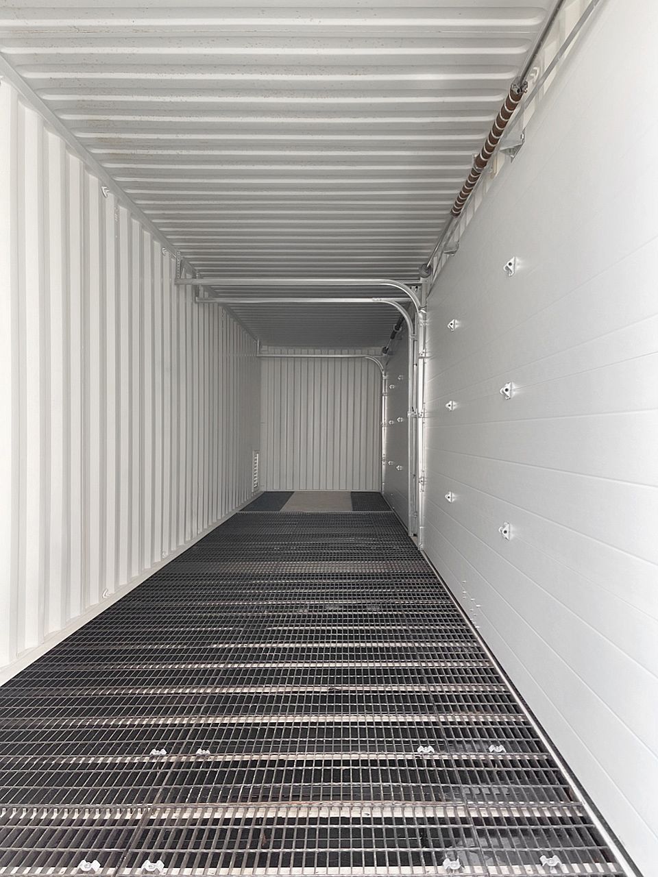 40’HC HAZCON Containment unit w/ Overhead doors - Cornex Storage